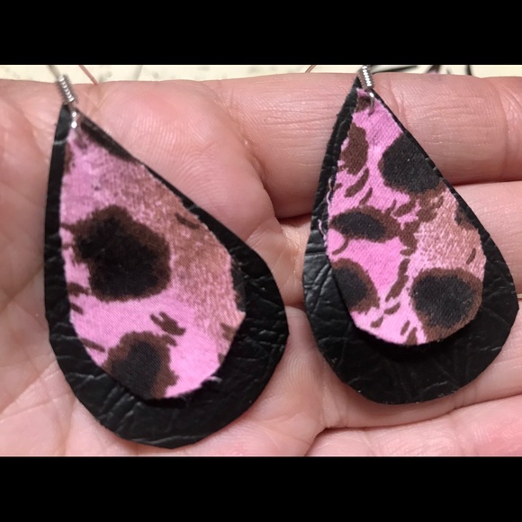 HANDMADE EARRINGS - Picture 8 of 8